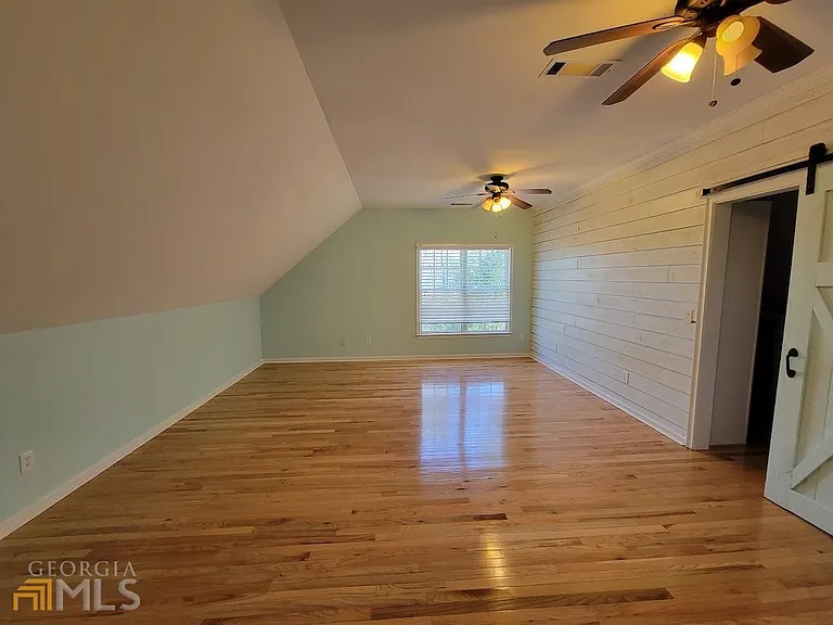 125 Farmington Dr — Photo 25