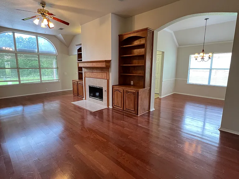 Living and dining area