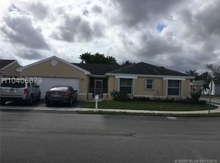 7050 SW 39th Ct, Davie, FL 33314