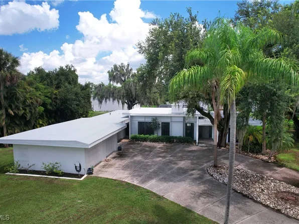 1530 Werner Dr, Alva, FL 33920