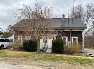 181 School St, Forestdale, RI 02824