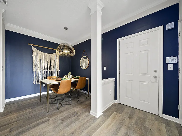 Belmont Place — Photo 31