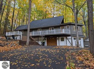 6549 Courchevel Ln, Bellaire, MI 49615