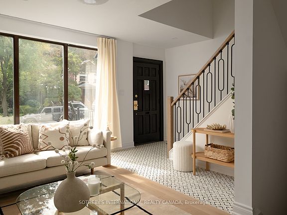 5th image of 14 Tilson Rd