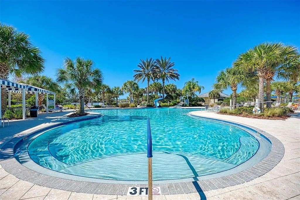 2 bed, 2.0 bath, 2069 sqft, $4,500 — Photo 2