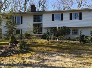 56 Paint Island Spring Rd, Millstone Township, NJ 08510