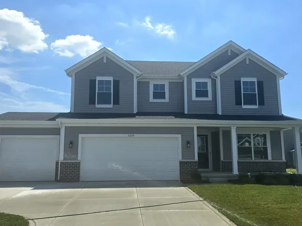 5259 Red Rock Ln, Schererville, IN 46375