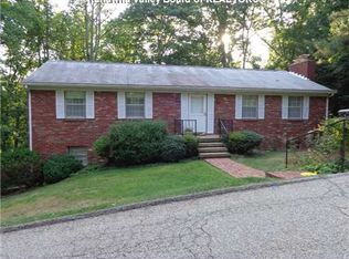 1613 Woodvale Dr, Charleston, WV 25314