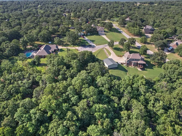 16 Cherokee Ave, Skiatook, OK 74070