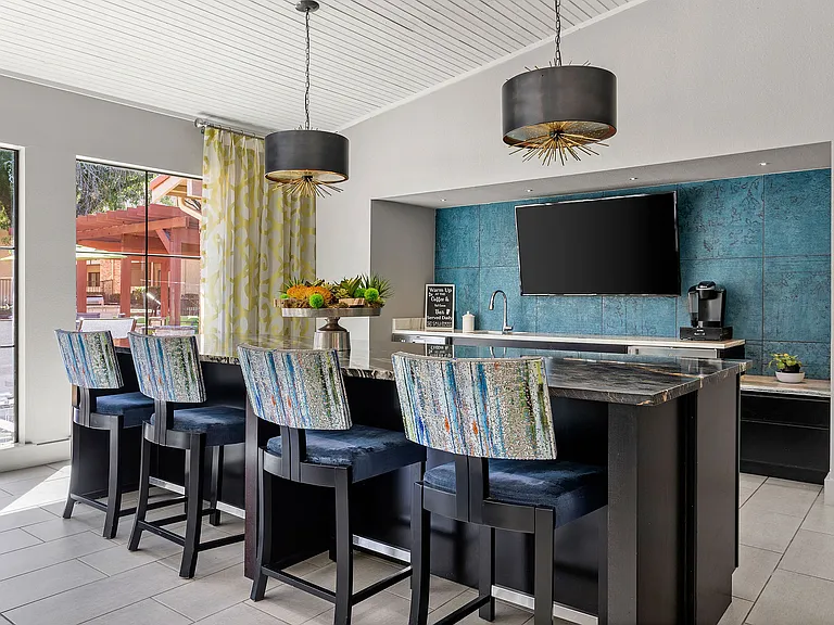 C242360_Calloway_Clubhouse_03_1