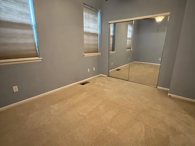 5407 Zephyr Ct — Photo 16