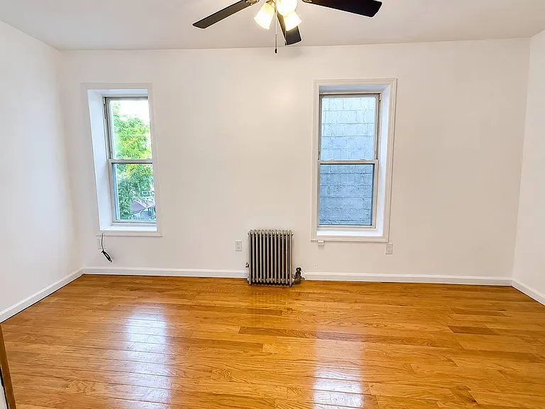 175 9th St #1B — Photo 11