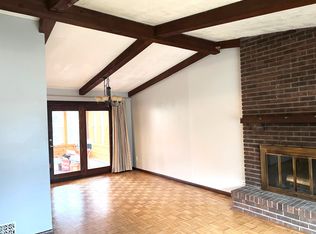 4854 Oxford St N, Shoreview, MN 55126