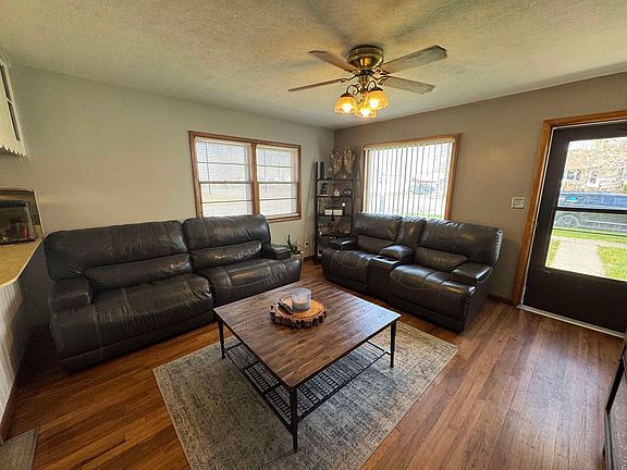 5th image of 1420 W 2nd Street