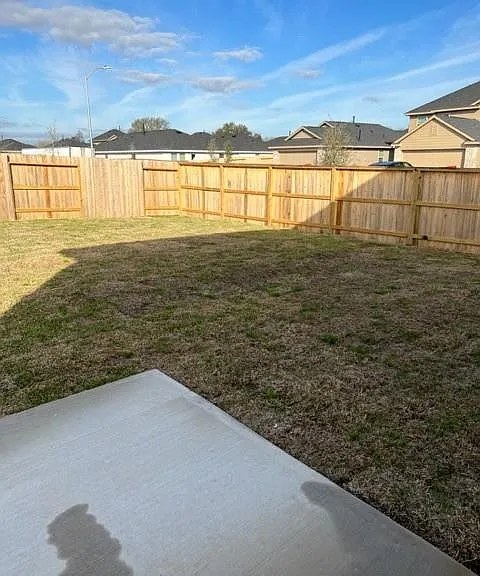 18919 Sorento Bay Ln — Photo 2