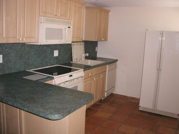 (undisclosed Address), Mount Sinai, NY 11766