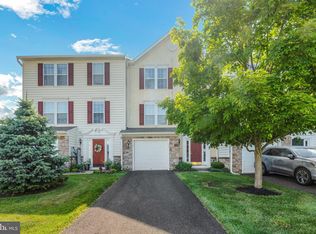 115 N Savanna Dr, Pottstown, PA 19465