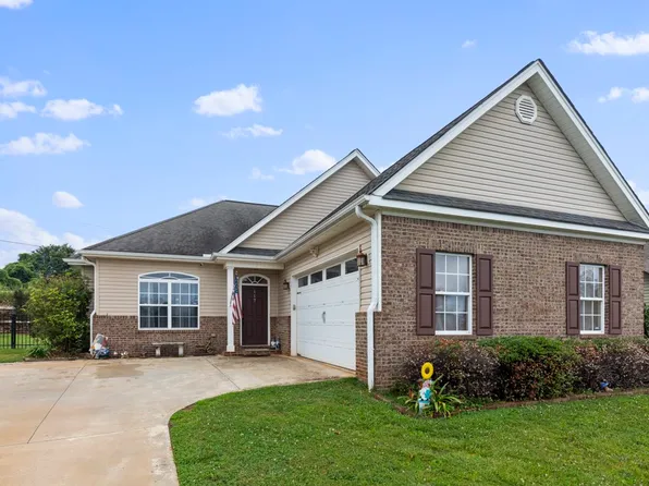117 Shadowood Ct, Seneca, SC 29678