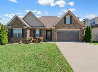 433 Adalynn Cir, Bowling Green, KY 42104
