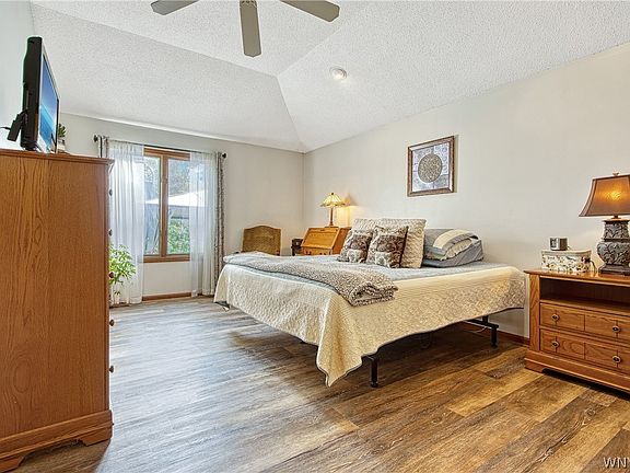 5th image of 1705 Willow Woods Ln