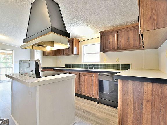 5th image of 760 Hamilton Mulberry Grove Rd