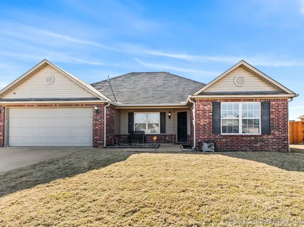 14826 S Glenn St, Glenpool, OK 74033