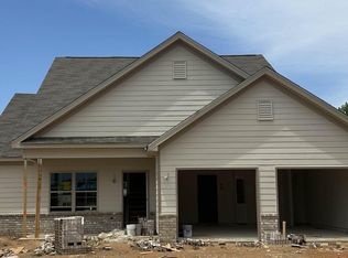 158 Cherokee Rose Dr, Jackson, GA 30233