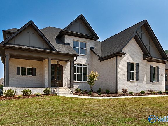 2nd image of 1301 Cardinal Cove Dr
