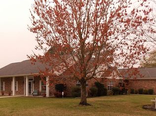 109 Country Club Dr, Taylor Landing, TX 77705
