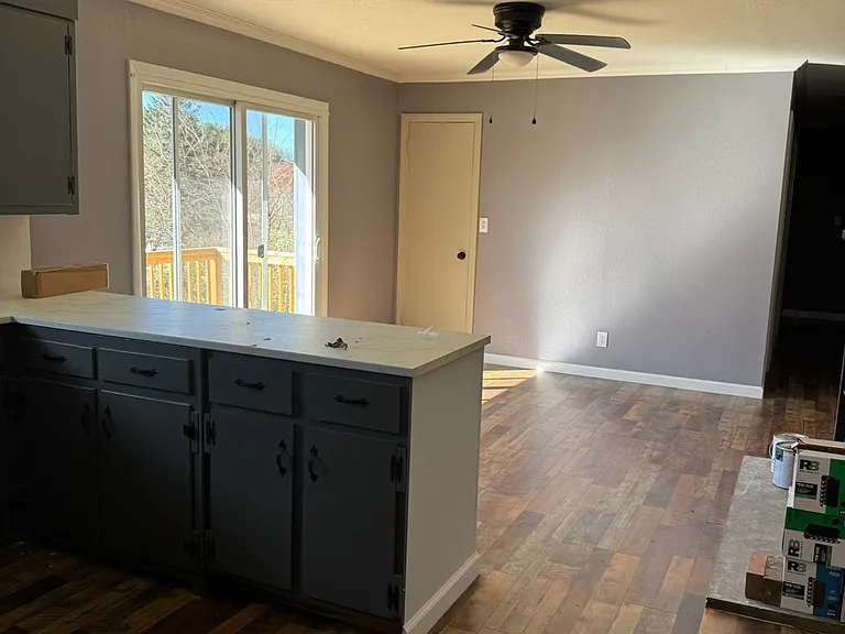 116 Cole St — Photo 11