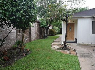 16231 Queensdale Dr, Houston, TX 77082