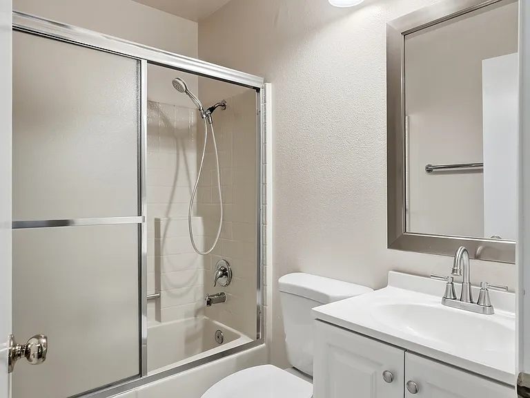 15303 Rancho Polermo Rd — Photo 24