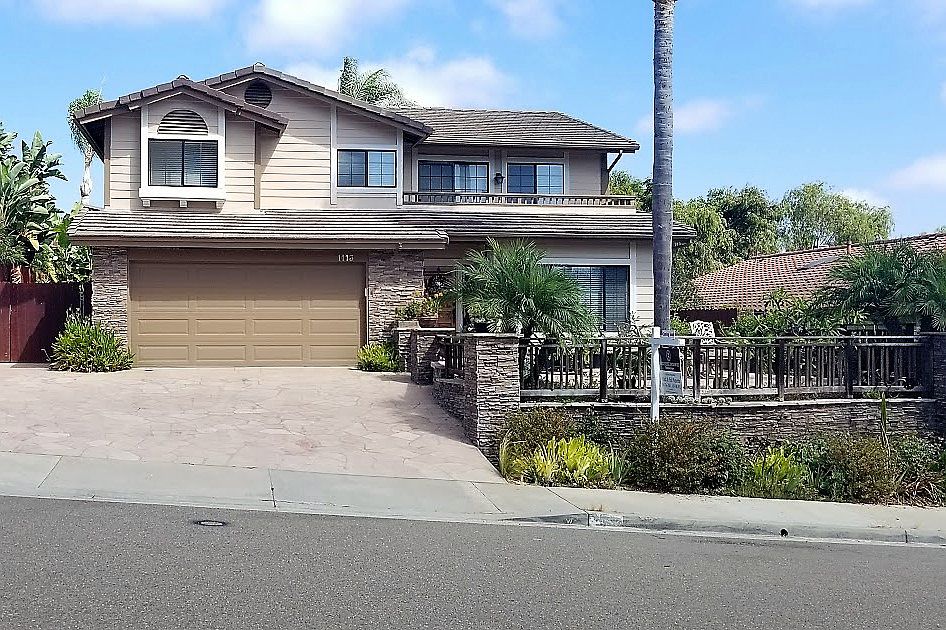 Beautiful Family-Size Home!