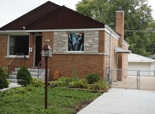 2911 Hawthorne St, Franklin Park, IL