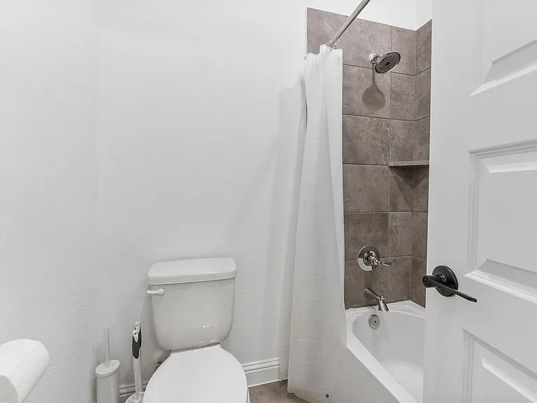 125 Plainsman Ln — Photo 39