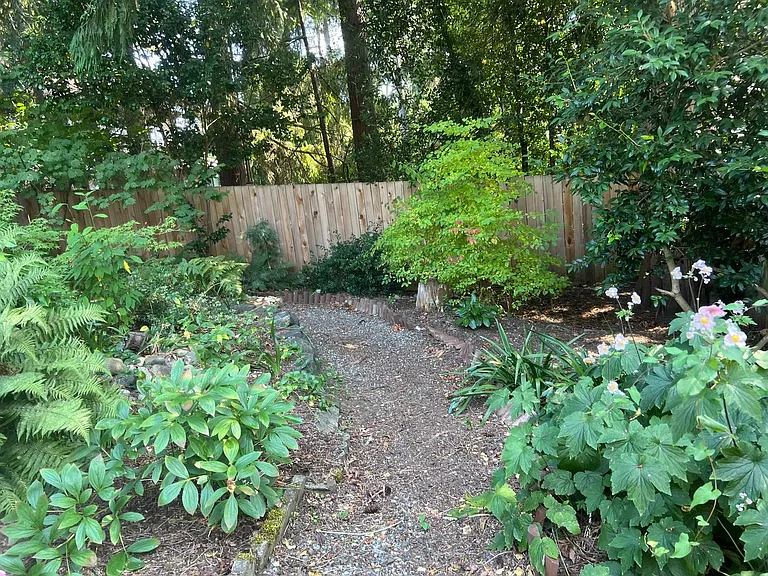 1725 Union Ave SE — Photo 59
