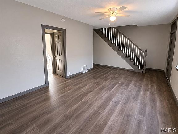 3rd image of 4140 Virginia Ave