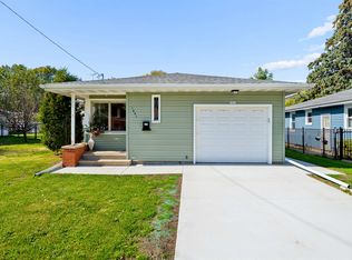 1651 Wisconsin St, Oshkosh, WI 54901
