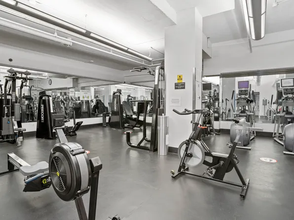 137 East 36th Street image 13 of 18