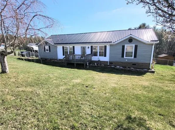 558 Wildcat Rd, Deep Gap, NC 28618