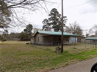 465 Lawrence Rd, Trinity, TX 75862