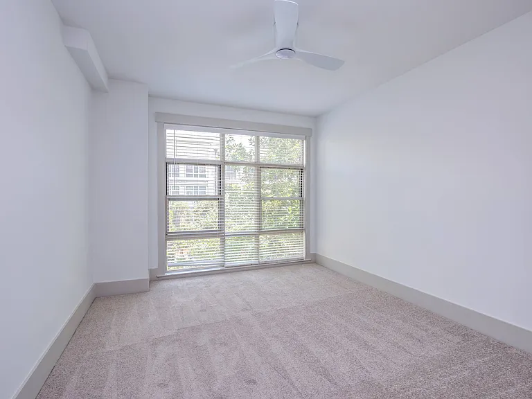 712 Tucker — Photo 16