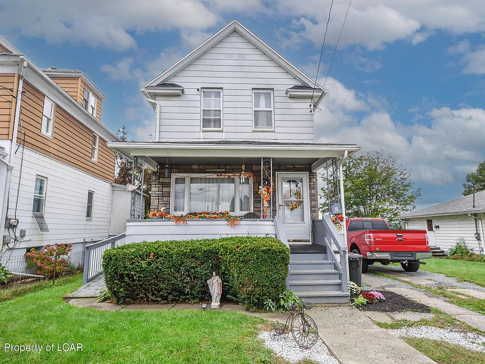 1st image of 1335 Sloan St
