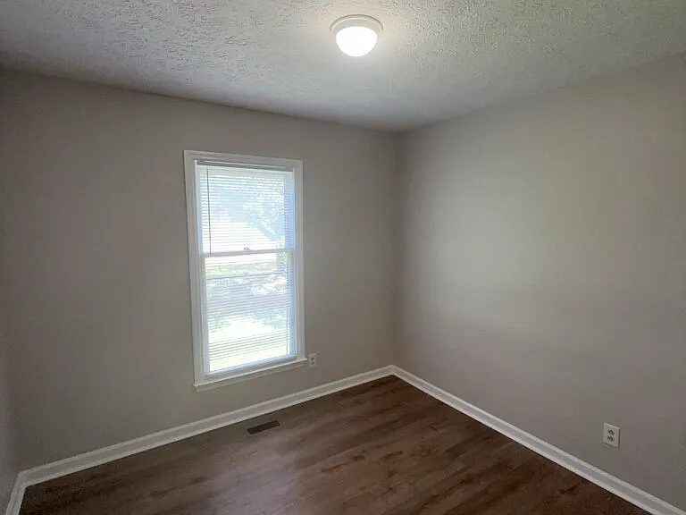 5050 Summer Ridge Rd — Photo 5