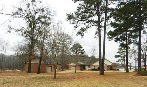 1st image of 601 County Road 3608