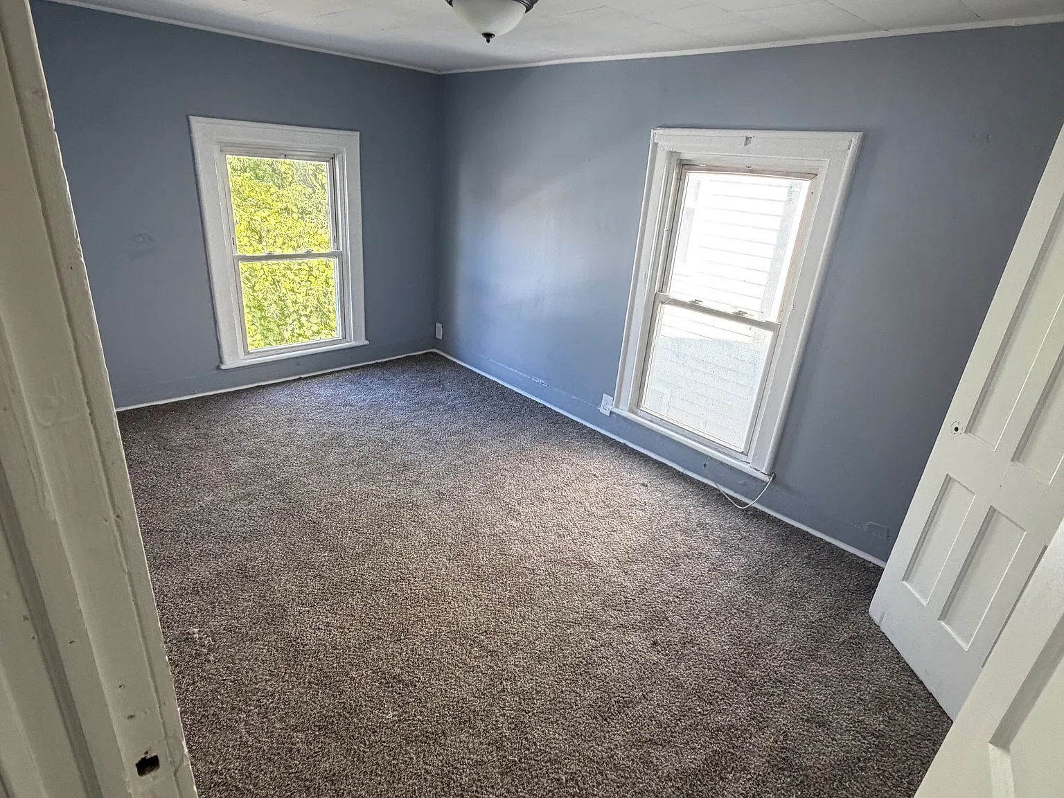 2 bed, 1100 sqft, $1,200 — Photo 4