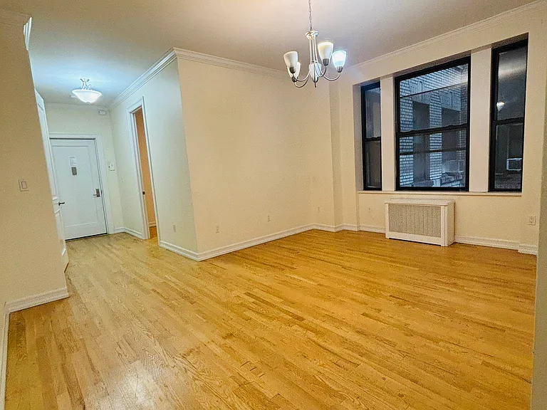 162 W 54th St #5B — Photo 13