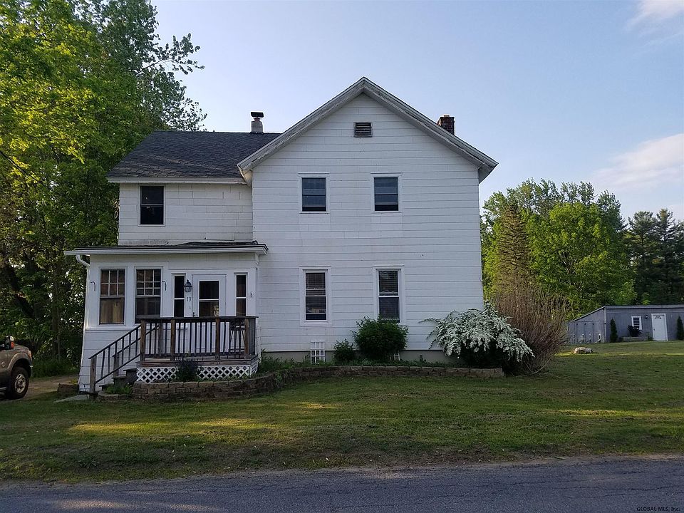 2nd image of 13 Lansing St