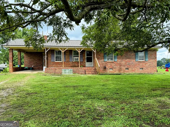 56 Cheek Ln, Canon, GA 30520