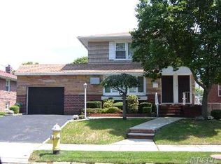16419 96th St, Jamaica, NY 11414